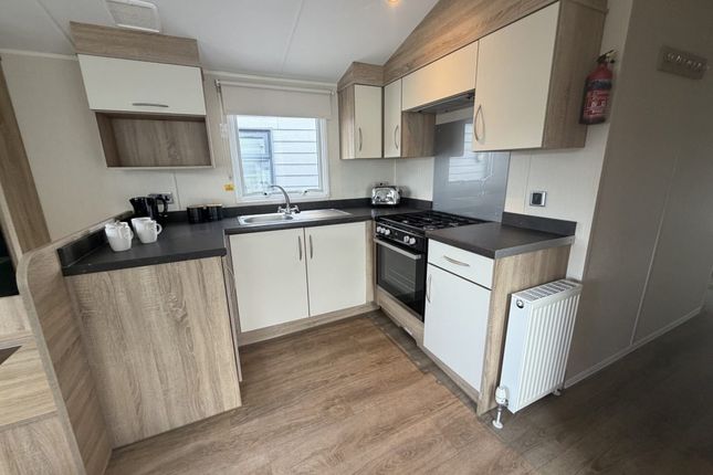 Chichester Lakeside Holiday Park, Chichester photo 3