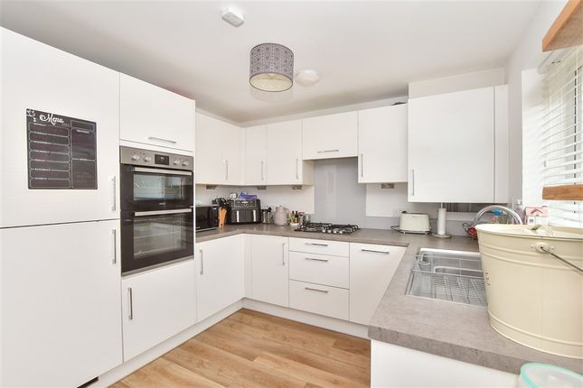 Siegfried Close, Sellindge photo 2