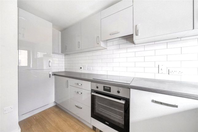 Apartment 21, Cable House, 2, Echo Walk, Berkshire photo 5
