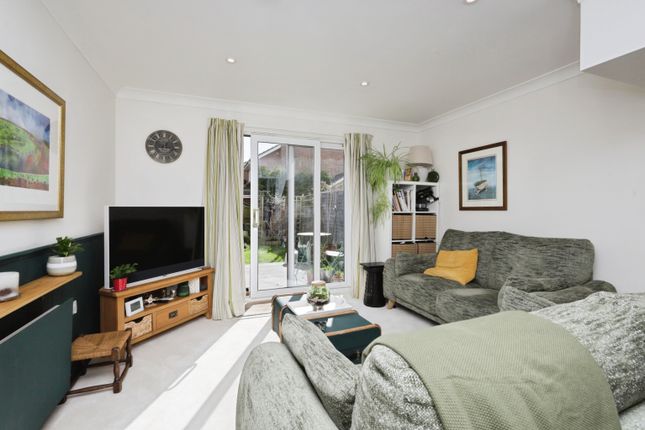 26, Markland Way, Uckfield photo 3