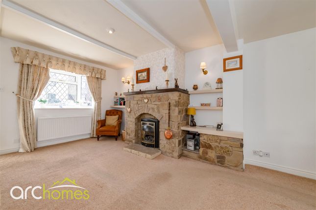 578, Bolton Road, Wigan photo 2