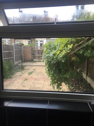75, Clonmell Road, London photo 5