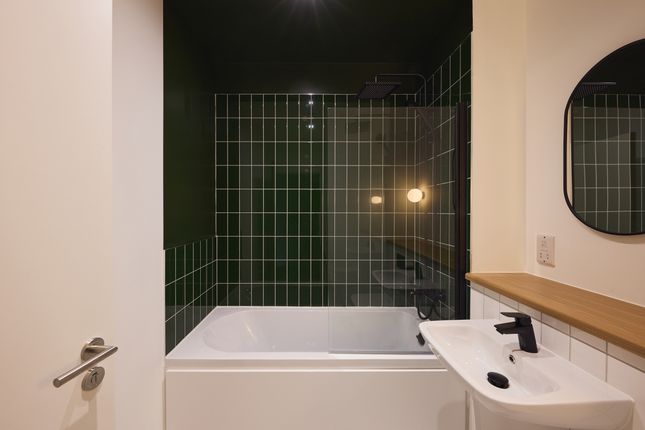 Apt 3.03 Centric, 15-33 Moorfields, Liverpool, L2 2BN, Liverpool photo 4