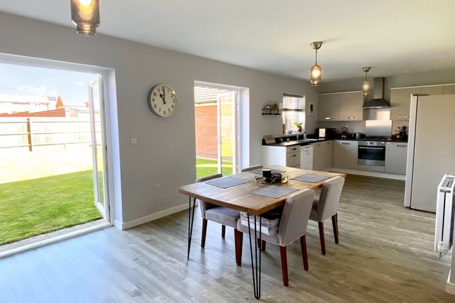 Detached house for sale in Markus Avenue, Thame, Oxfordshire, Oxfordshire
