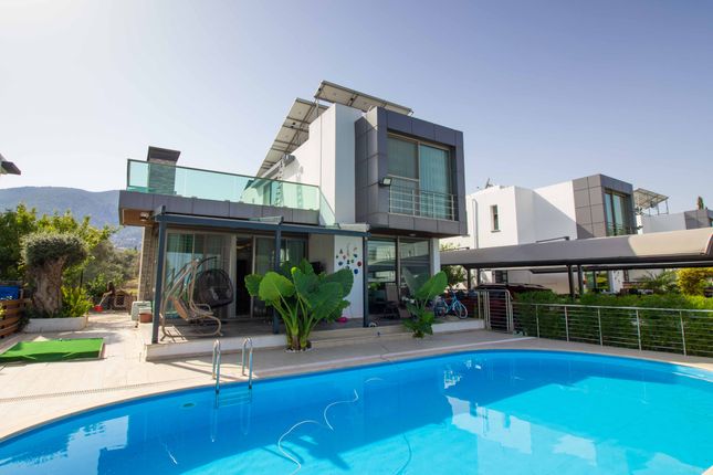 Thumbnail Villa for sale in Ozankoy, North Cyprus, Northern Cyprus