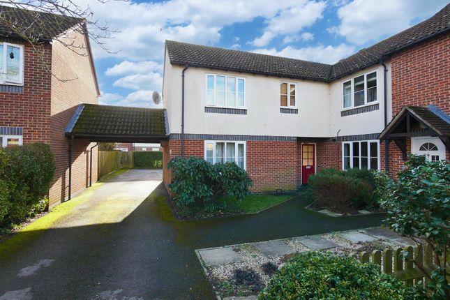 Flat for sale in Fludger Close, Wallingford