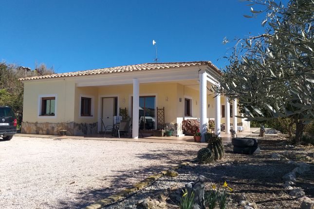 Villa for sale in El Paraiso, Mula, Murcia, Spain