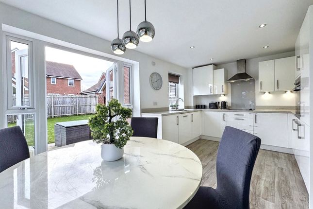 1, Wollaston Way, Hebburn photo 3