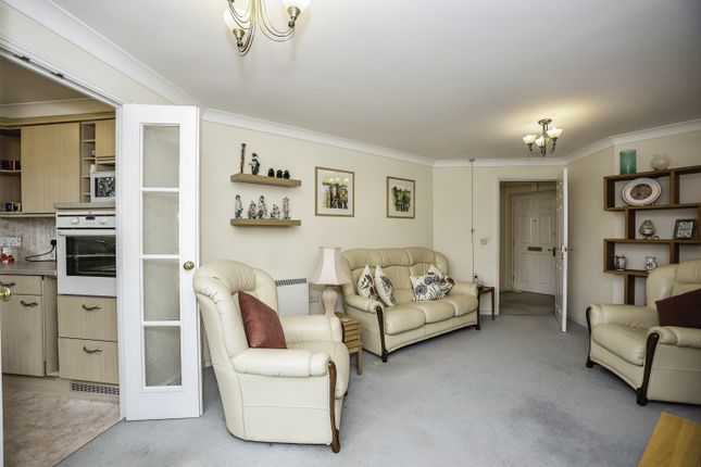 29, Nelson Court, Windmill Hill photo 4