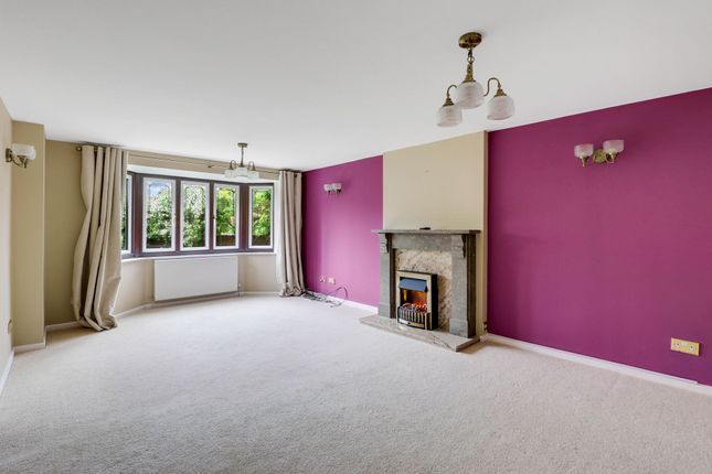 24 Broadstone Close, Nottingham photo 3