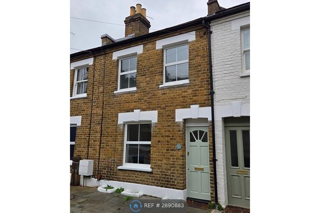 2-bed terraced on Teddington, £2,895/mo