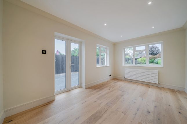 53, Beverley Road, Bromley photo 4