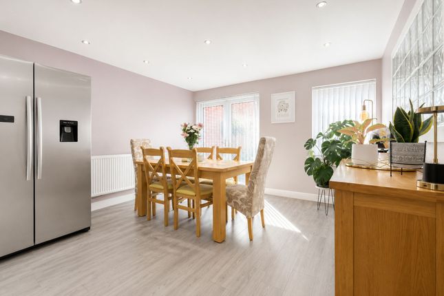 72 Willow Hey, Skelmersdale photo 4