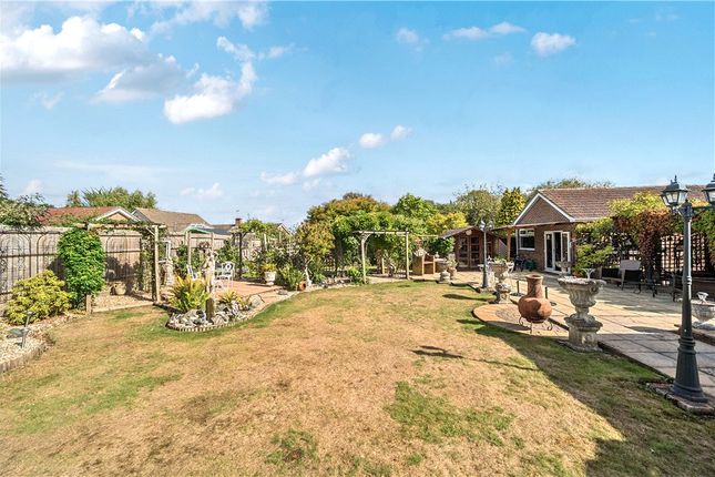 Laurana,, Kooyong Close, Romsey photo 3