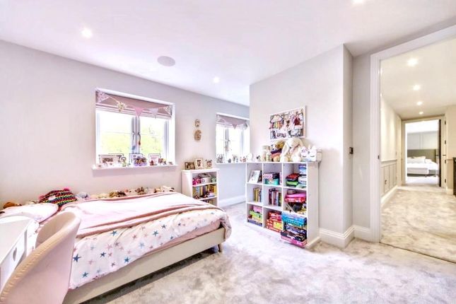 Bedroom 2.Jpg