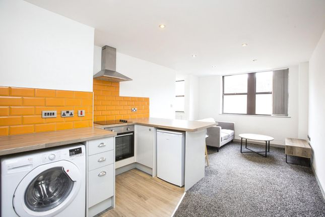Thumbnail Flat to rent in Halifax House, Blackwall, Halifax, West Yorkshire