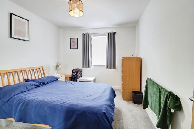 Flat Flat 1, The Forge, Woodlands Road, Wickford photo 4