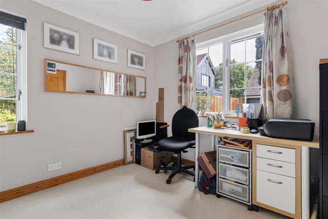 32, Petersfield Road, Duxford photo 4