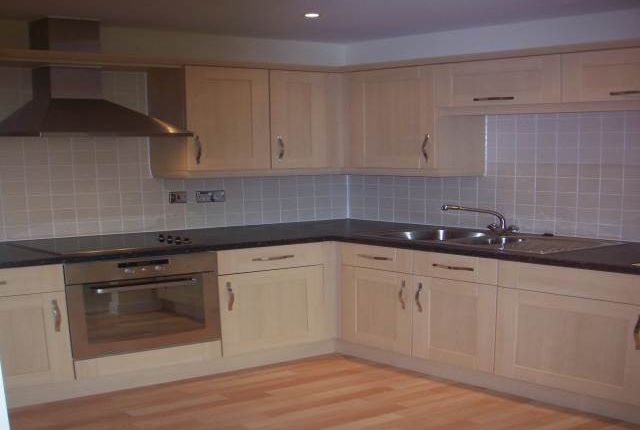 Parkhouse Court, Hatfield Hertfordshre photo 2