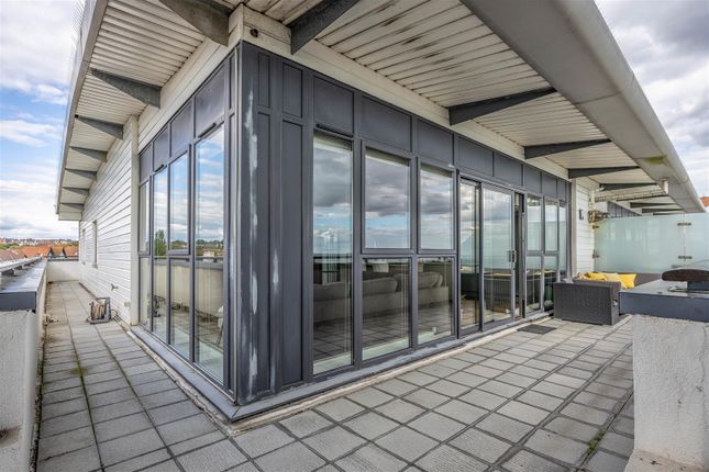 24, Hamilton Grange, Crowstone Avenue, Chalkwell photo 4