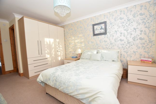 Flat for sale in Sea Road, Westgate-On-Sea