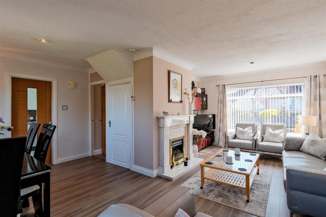 43, Sycamore Drive, Hamilton photo 3