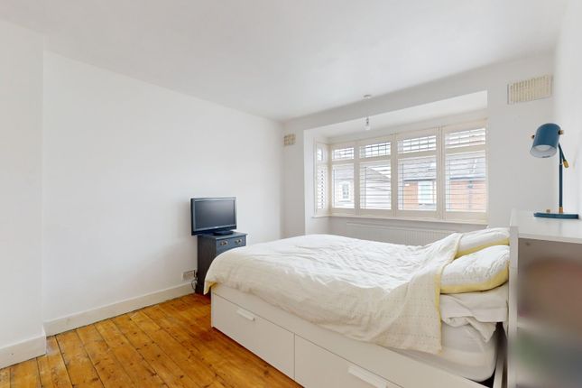 Terraced house for sale in Whitehill Road, Gravesend