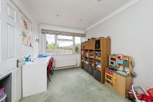 12, Mansel Close, Milton Keynes photo 4