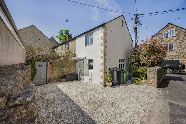 2, Albion Street, Cirencester photo 4
