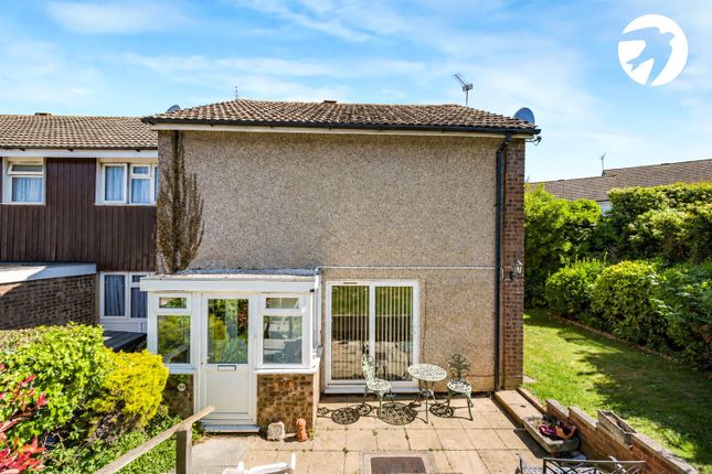 89, Wisteria Gardens, Kent photo 4