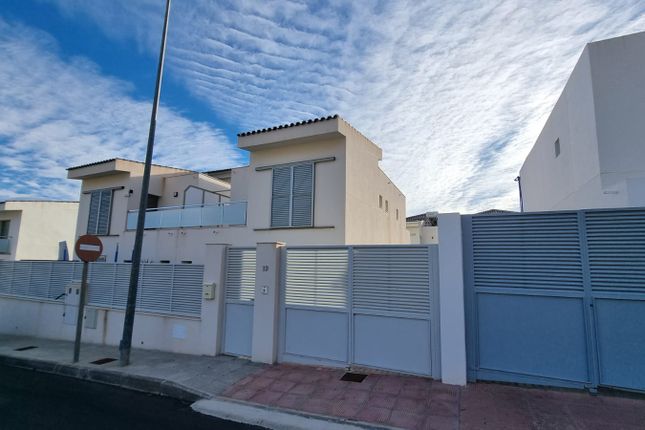 Terraced house for sale in Cox, Alicante, Spain