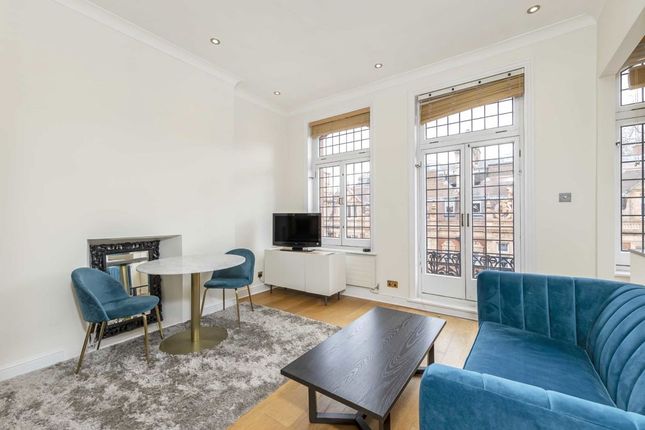 Flat 5, 59, South Audley Street, London photo 2