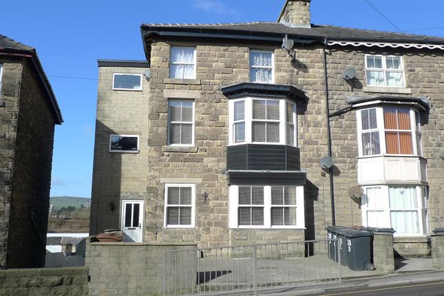 Flat to rent in Fairfield Road, Buxton SK17