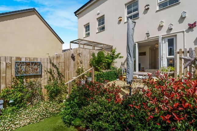 1 Longfield Avenue, Saltash photo 3
