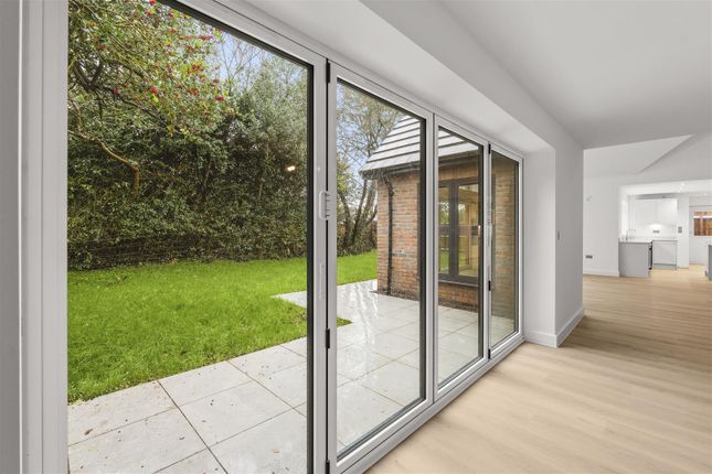 Hedgerows, 5, Beaumont Close, Claverdon photo 4
