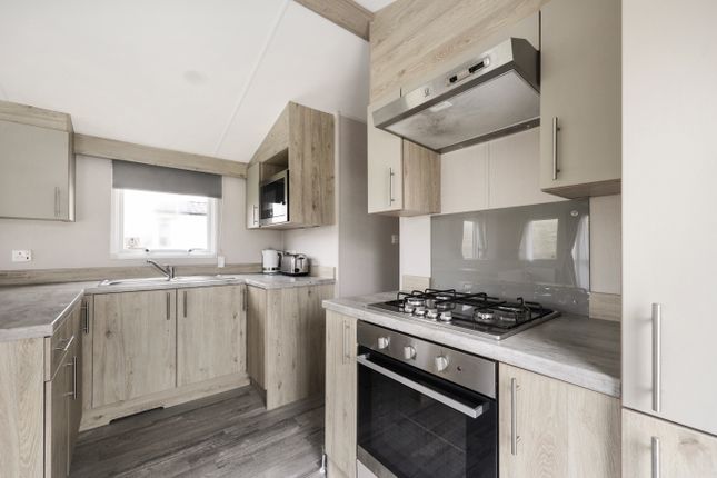 1 Muirhouses, Turnberry Holiday Park, Girvan photo 3