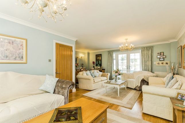 Trouville,, Rusper Road, Crawley photo 4