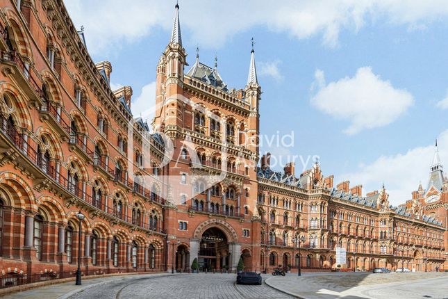 Flat to rent in St. Pancras Chambers, Euston Road, London