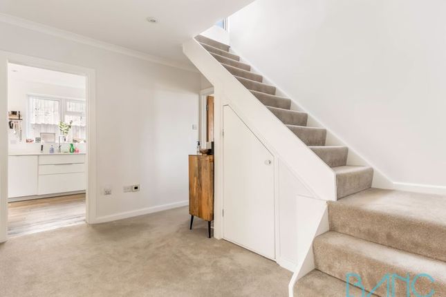 2, Northaw Road East, Cuffley photo 2
