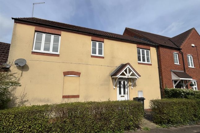 Flat to rent in Burge Crescent, Cotford St. Luke, Taunton, Somerset