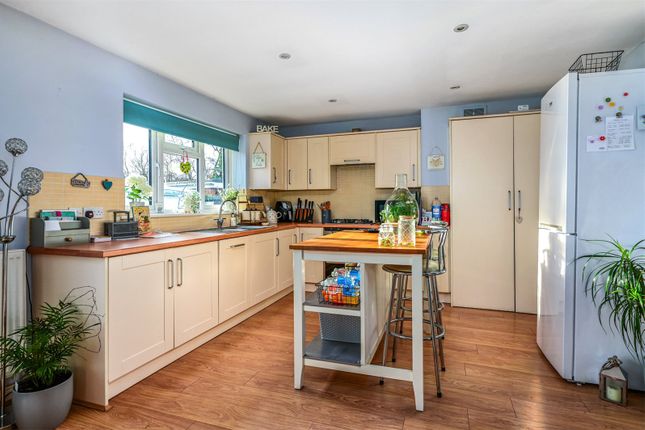 36, Waverley Drive, Guildford photo 3