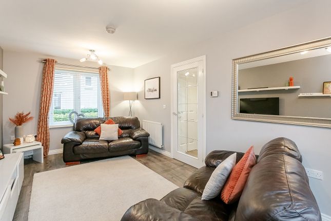 4, Corby Craig Walk, Roslin photo 4