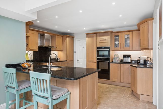 44, Joiners Lane, Gerrards Cross photo 4