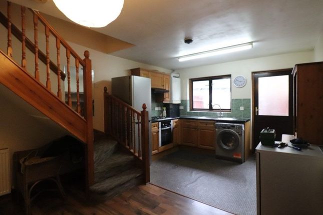 62 Station Road, London photo 3