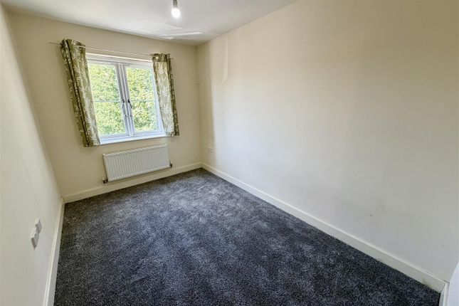 54, Ikon Avenue, Wolverhampton photo 5