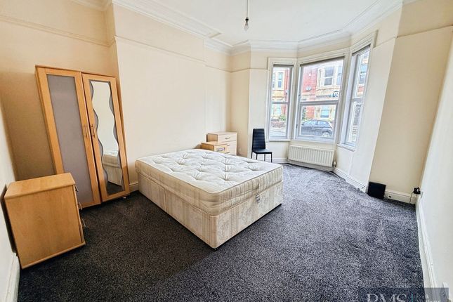 30 & 32, Grosvenor Gardens, Newcastle Upon Tyne photo 3