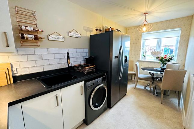 End terrace house for sale in Cherry Drive, Pontefract