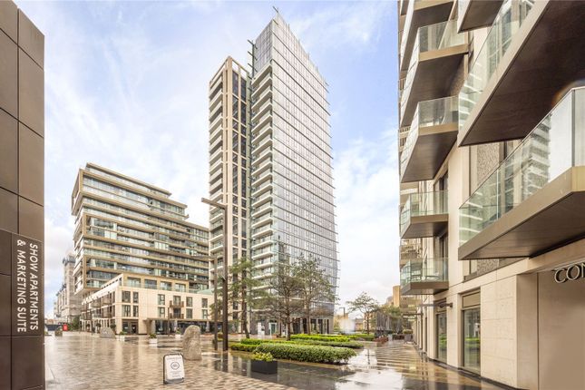 Thumbnail Flat for sale in Gauging Square, London Dock