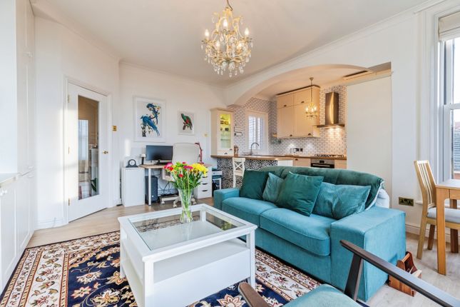 Flat 5, 38, Westbourne Road, Southport photo 3