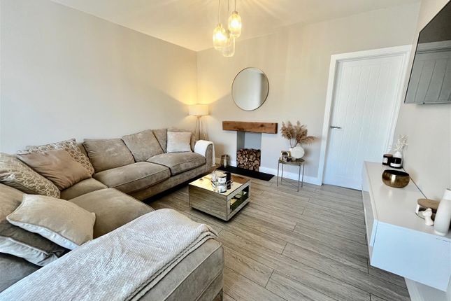 17, Larne Crescent, Gateshead photo 3